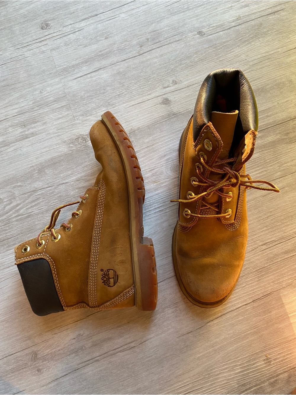Timberland Classic 6-Inch Premium Waterproof Work Boots - Wheat Brown